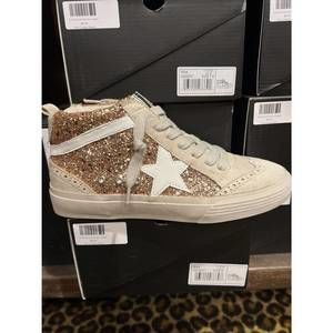 SHU SHOP rina sneaker in rose gold size 8